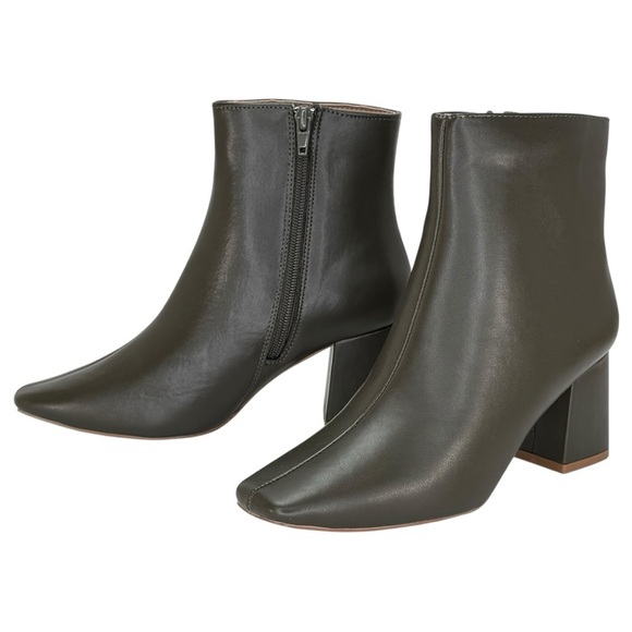 Journee Collection Haylinn Olive Green Faux Leather Womens Ankle Boots Size 6M - Picture 7 of 10